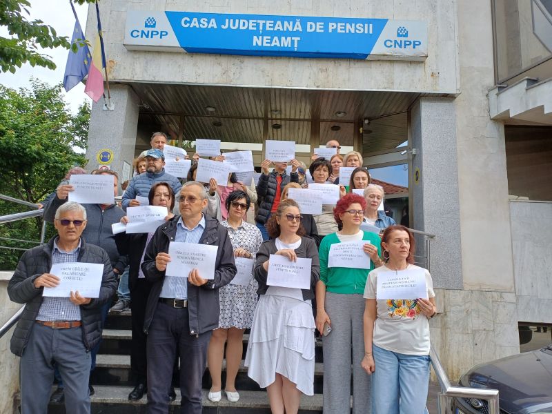 Proteste în rândul finanțiștilor, grefierilor și a funcționarilor de la Casa de Pensii