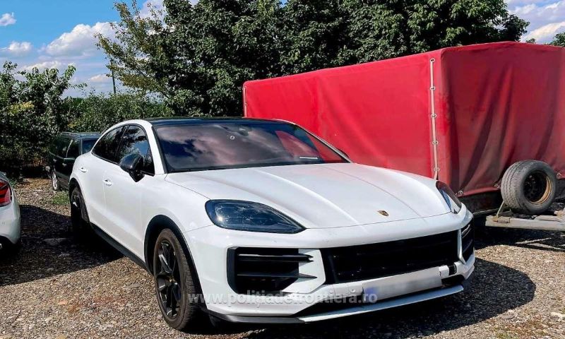 Vaslui. Autoturism de 785.000 lei, căutat de autoritățile din Cehia, descoperit de polițiștii de frontieră 1 Vaslui. Autoturism de 785.000 lei, căutat de autoritățile din Cehia, descoperit de polițiștii de frontieră