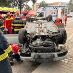 Bacău. Două persoane au ajuns la spital după un accident între două mașini