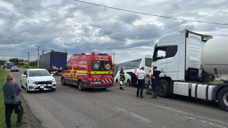 Accident cu trei vehicule la Costișa 3 Accident cu trei vehicule la Costișa