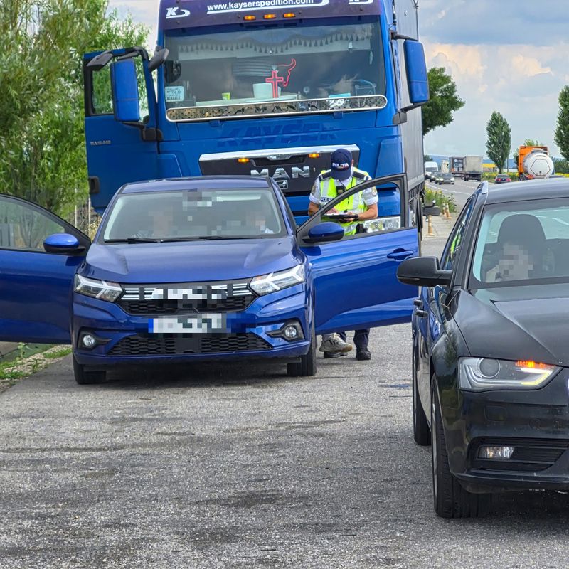 Amenzi pe bandă rulantă după o acțiune a polițiștilor pe DN2. Zeci de șoferi au fost prinși cu viteză