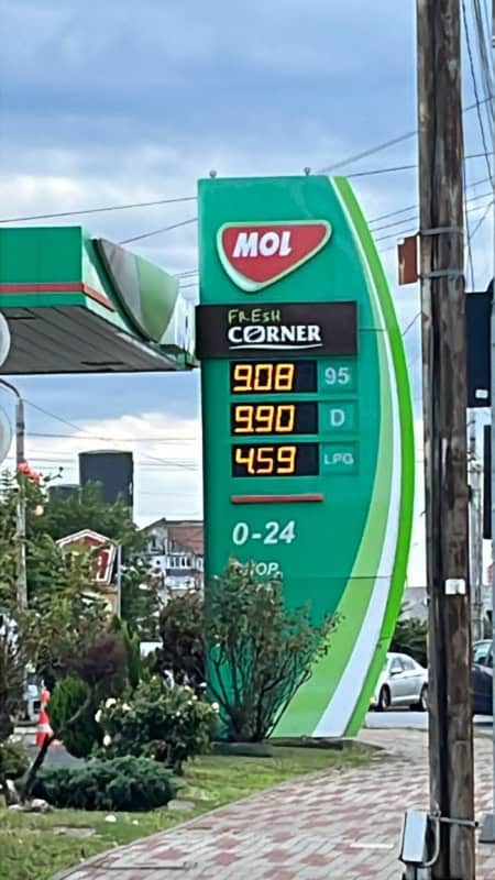 Prețurile la carburanți au crescut din nou: un litru de motorină standard se apropie de 10 lei