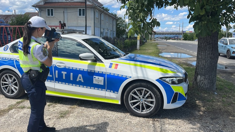 Rezultatele acțiunii Poliției Neamț de pe DN15: 14 permise reținute pentru viteză și 91 de sancțiuni 1 Rezultatele acțiunii Poliției Neamț de pe DN15: 14 permise reținute pentru viteză și 91 de sancțiuni