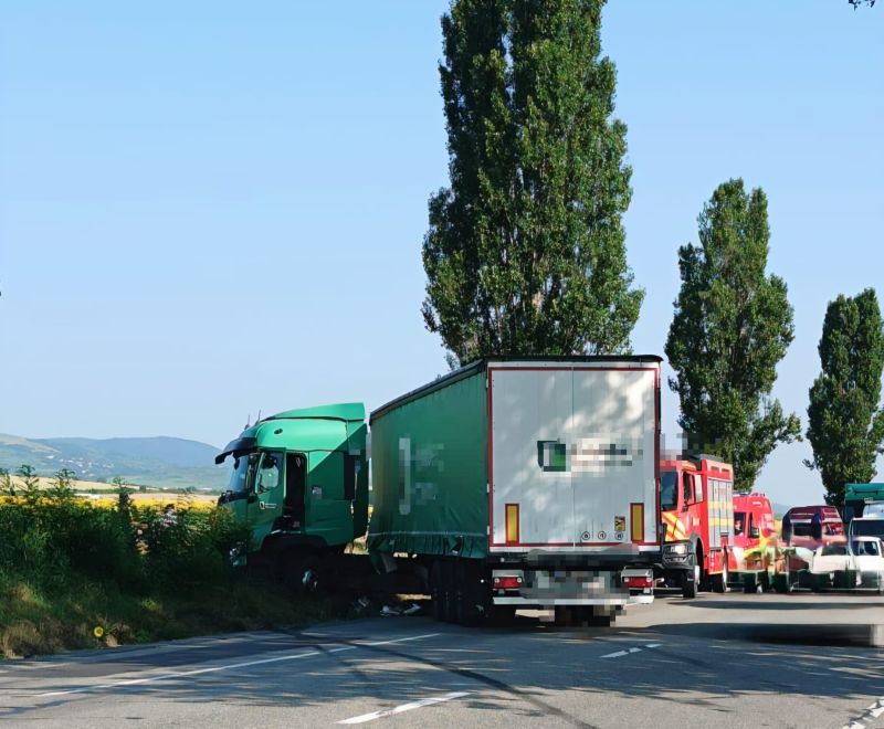 Bacău. Accident pe E 85 – pompierii au intervenit în localitatea Faraoani