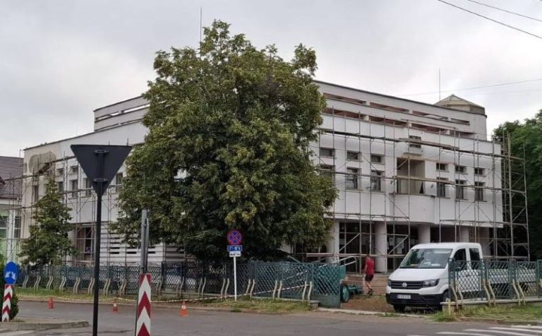 Bacău Fostul Muzeu de Istorie din Onești intră în șantier. Clădirea va găzdui și Muzeul Sportului Oneștean „Nadia Comăneci”