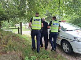 Un șofer beat și altul fără permis, prinși de polițiști. Unul dintre ei a fost reținut