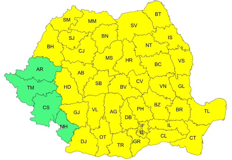 Cod galben de vijelii, ploi și grindină în Regiunea Nord-Est