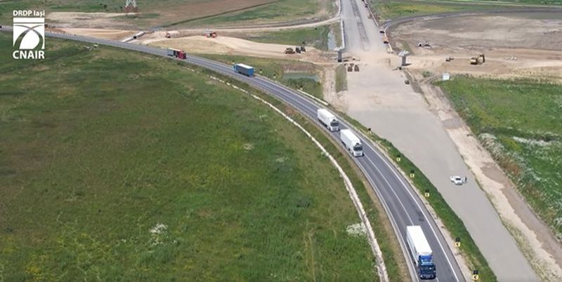 Mobilizare pe lotul 3 al Autostrăzii Moldovei A7 în județul Bacău – 1500 muncitori și 600 de utilaje 1 Mobilizare pe lotul 3 al Autostrăzii Moldovei A7 în județul Bacău – 1500 muncitori și 600 de utilaje