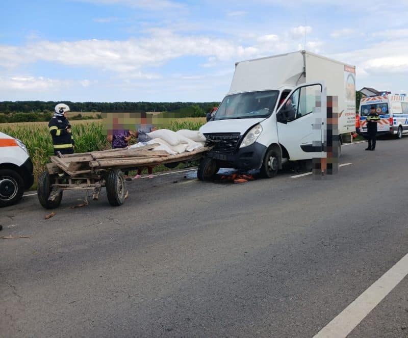Neamț. Accident cu doi răniți în comuna Timișești