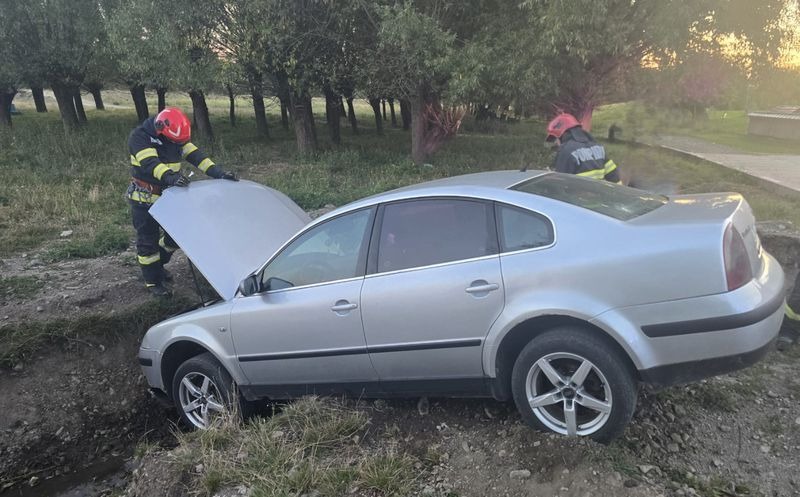 Suceava. Accident în Frățăuții Noi. Un tânăr a fost transportat în comă la spital 1 Suceava. Accident în Frățăuții Noi. Un tânăr a fost transportat în comă la spital
