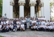 Pelerinajul Sfinților Nemțeni: circa 200 de tineri pornesc spre Mănăstirea Neamț, Ceahlău și Sihla