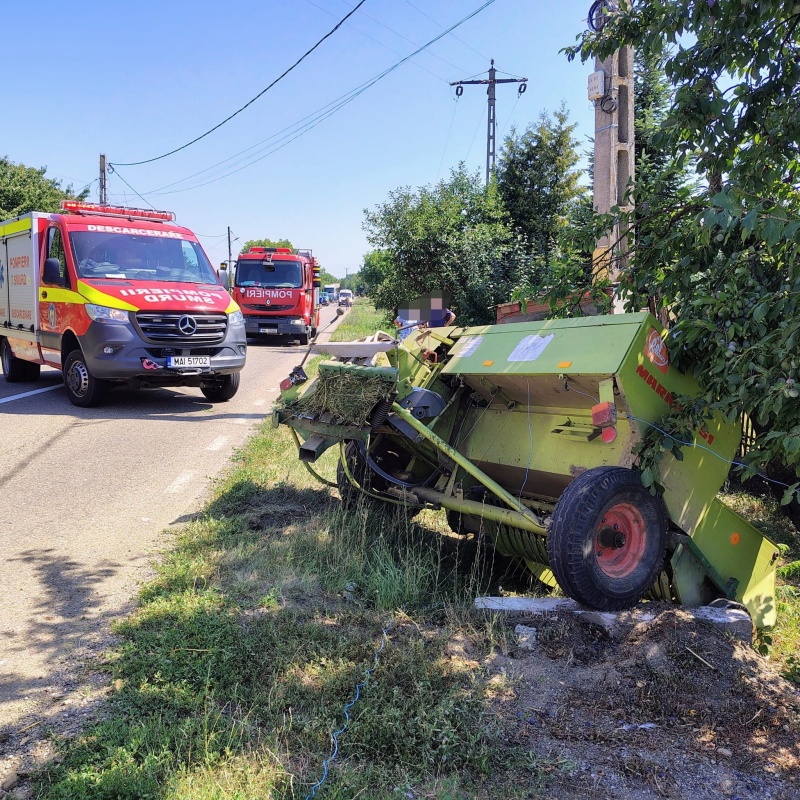 FOTO. Trafic blocat pe ambele sensuri la Girov -Căciulești. Trei răniți în spital după un grav accident de circulație!