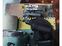 Camere camuflate, cartușe și peste 13 kilograme de carne, descoperite în urma unor percheziții la Târgu Neamț și Pipirig