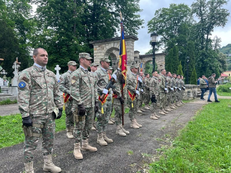 Ceremonie militară dedicată memoriei generalului Nicolae Dăscălescu