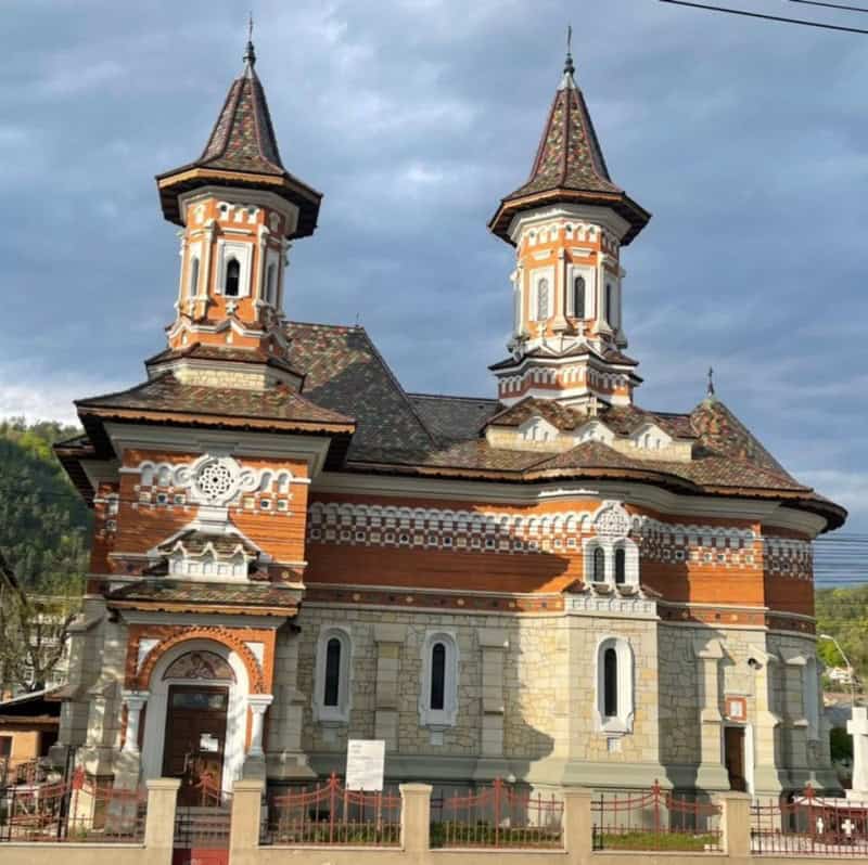 Biserica Adormirii Maicii Domnului
