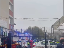 Se întâmplă în România. Un elev de gimnaziu și-a înjunghiat profesoara! Se întâmplă în România. Un elev de gimnaziu și-a înjunghiat profesoara!