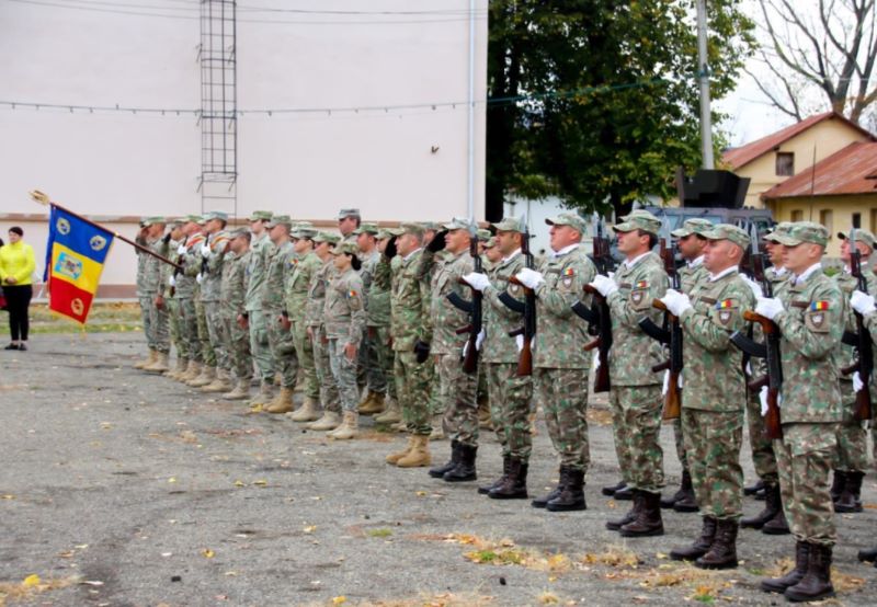 Soldații profesioniști de la Batalionului 634 Infanterie „Mareşal Józef Piłsudski” au jurat pentru patrie Soldații profesioniști de la Batalionului 634 Infanterie „Mareşal Józef Piłsudski” au jurat pentru patrie