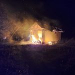Incendiu la o casă din Răucești. Locuința a ars în totalitate