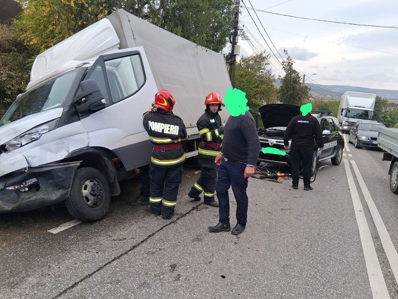Vaslui. Accident la Negrești. O tânără a ajuns la spital