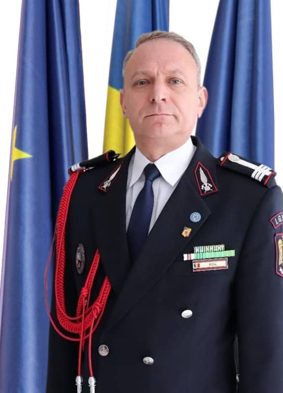 Schimbare importantă la conducerea ISU Neamț - colonelul Cătălin Popa a trecut în rezervă Schimbare importantă la conducerea ISU Neamț - colonelul Cătălin Popa a trecut în rezervă