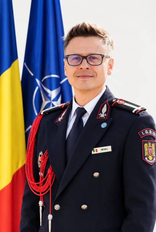 Schimbare importantă la conducerea ISU Neamț - colonelul Cătălin Popa a trecut în rezervă Schimbare importantă la conducerea ISU Neamț - colonelul Cătălin Popa a trecut în rezervă