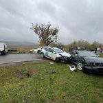 Două accidente în Neamț, în 30 de minute. Patru autoturisme au fost implicate într-unul dintre evenimente Două accidente în Neamț, în 30 de minute. Patru autoturisme au fost implicate într-unul dintre evenimente