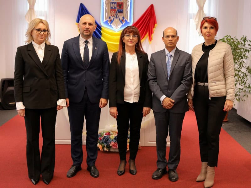 Vizita Ambasadorului Indiei în România, în județul Neamț. Dialog pentru dezvoltarea relațiilor economice și atragerea de investiții