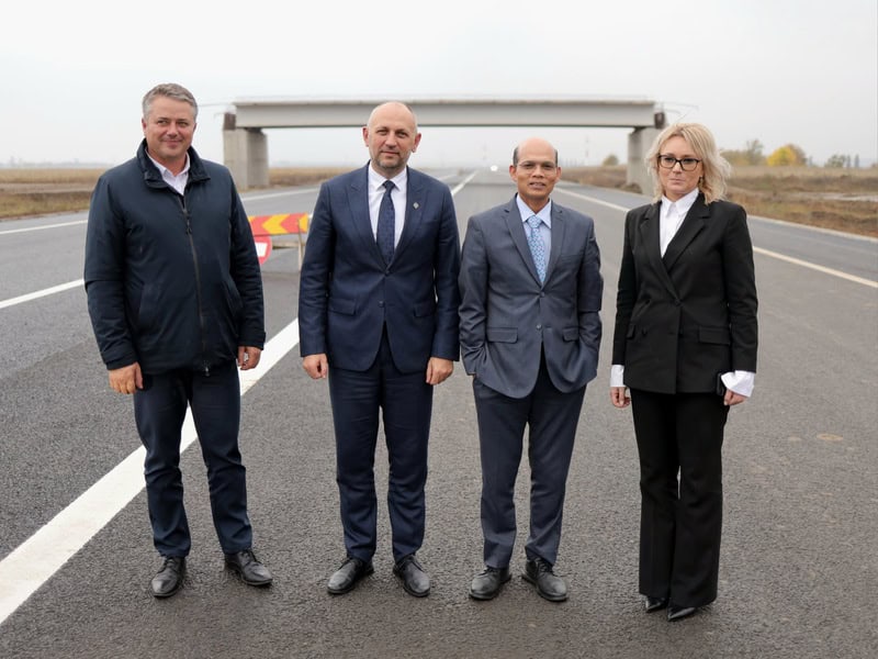 Vizita Ambasadorului Indiei în România, în județul Neamț. Dialog pentru dezvoltarea relațiilor economice și atragerea de investiții