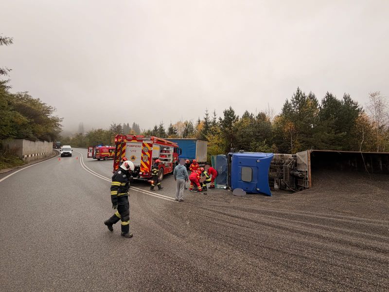 Suceava. Trafic blocat la Pojorâta după un accident de circulație