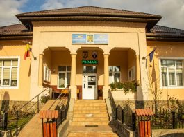 Chestionar online în Farcașa: Primăria îi întreabă pe locuitori ce ar trebui schimbat în comună Primăria Farcașa Neamț