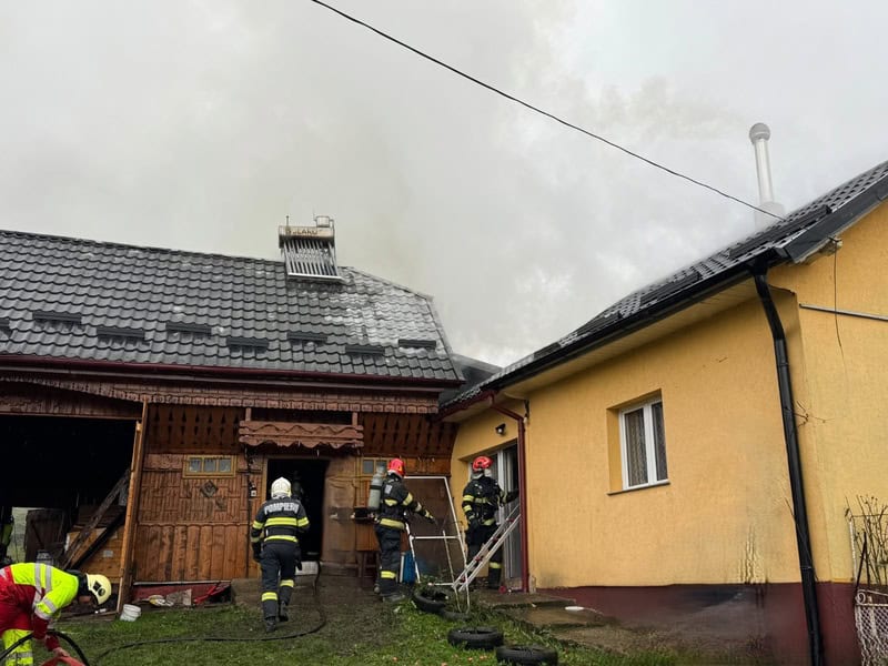 Suceava. Locuințe distruse în urma unor incendii Suceava. Locuințe distruse în urma unor incendii