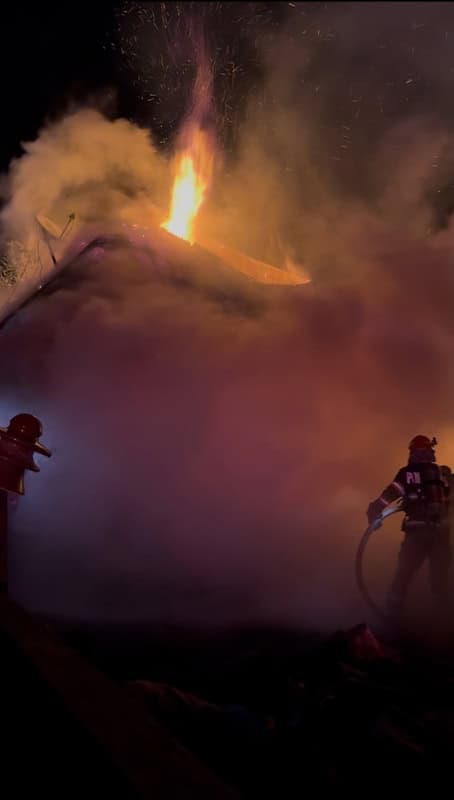 Suceava. Locuințe distruse în urma unor incendii Suceava. Locuințe distruse în urma unor incendii